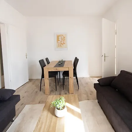 Me Living - - Hauptallee - Apartment *