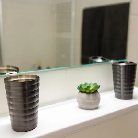 Me Living - - Hauptallee - Apartment *