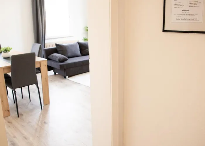 Apartment Me Living - - Hauptallee - *